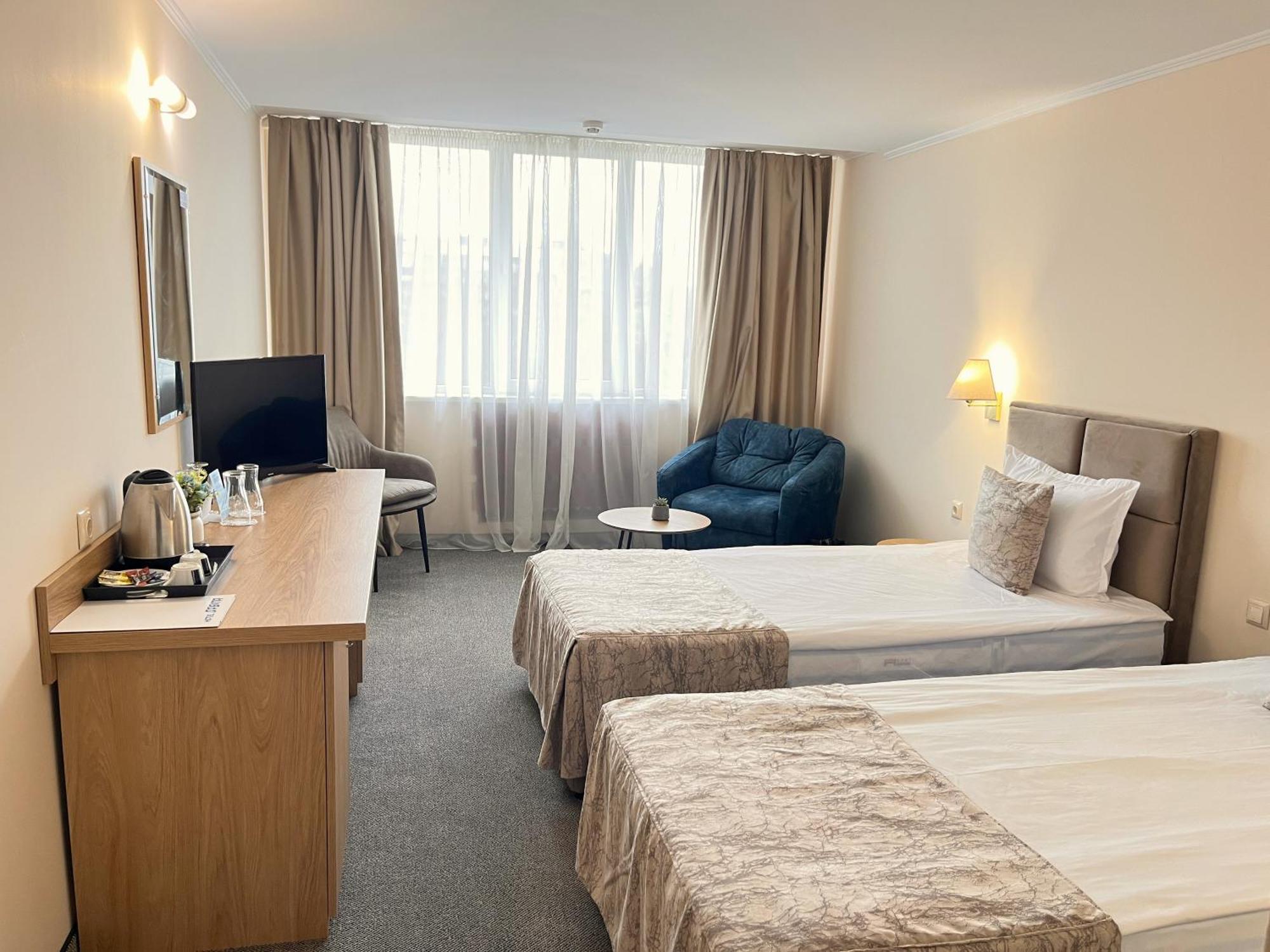 Hotel Orbita Варна Экстерьер фото